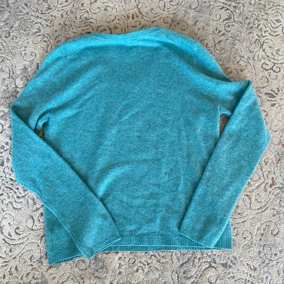 Adrienne Vittadini cashmere Sweater size XL - Picture 3 of 3